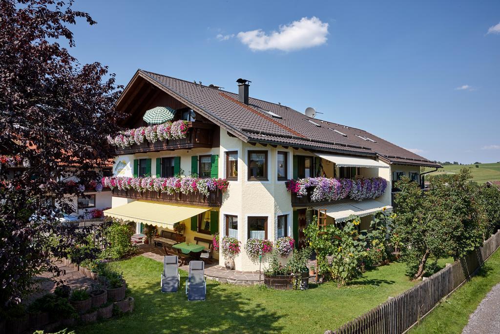 Gaestehaus Alpina Bad Kohlgrub Zewnętrze zdjęcie