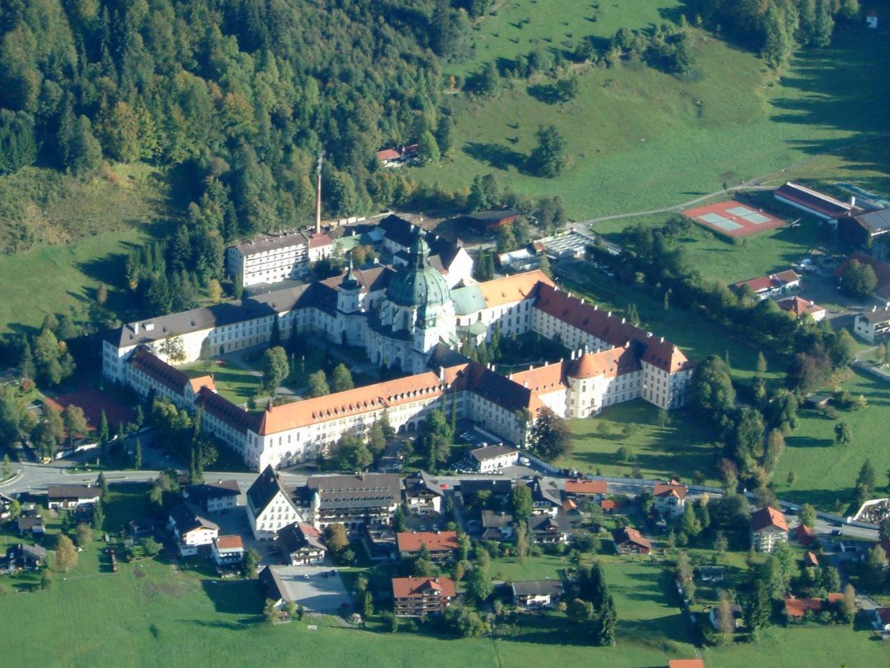 Gaestehaus Alpina Bad Kohlgrub Zewnętrze zdjęcie